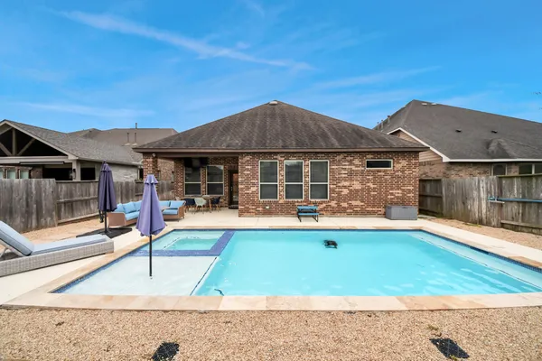 $450,000 | 2211 Tonkawa Trail, Katy, TX 77493