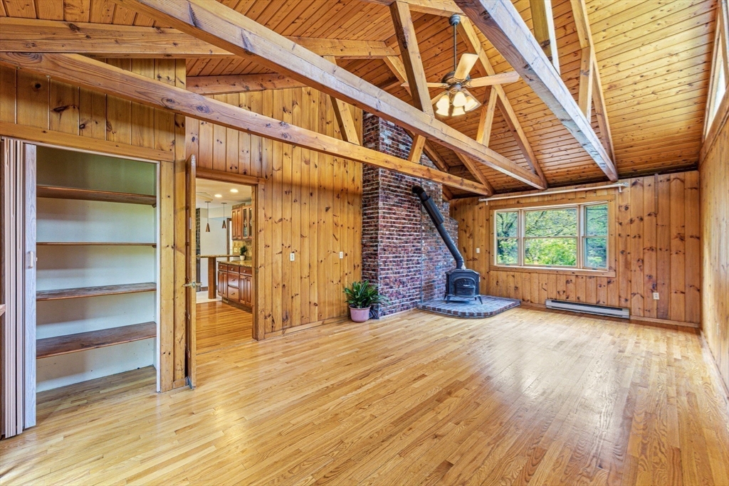 33 Wallace Road Wayland, MA 01778 - Photo 12 of 29