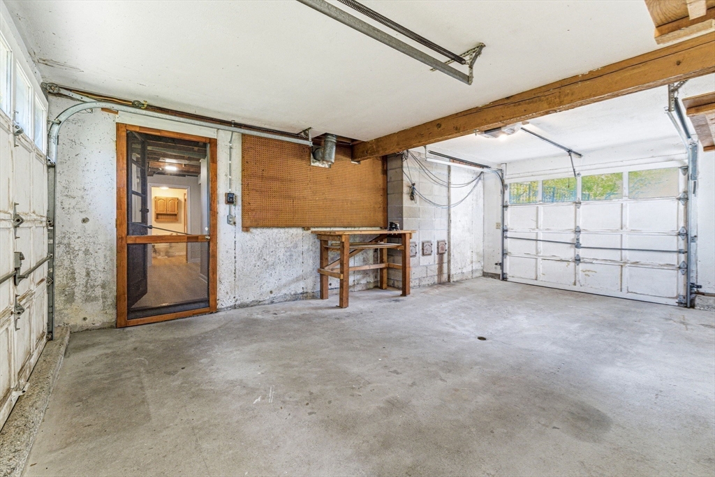 33 Wallace Road Wayland, MA 01778 - Photo 23 of 29
