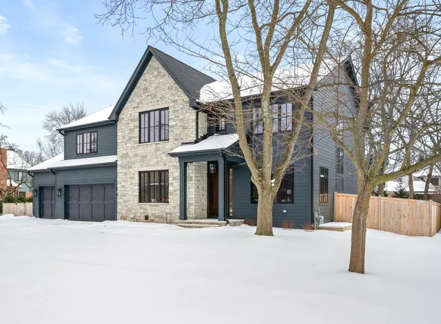 $3,299,900 | 1427 Kenilworth Lane, Glenview, IL 60025