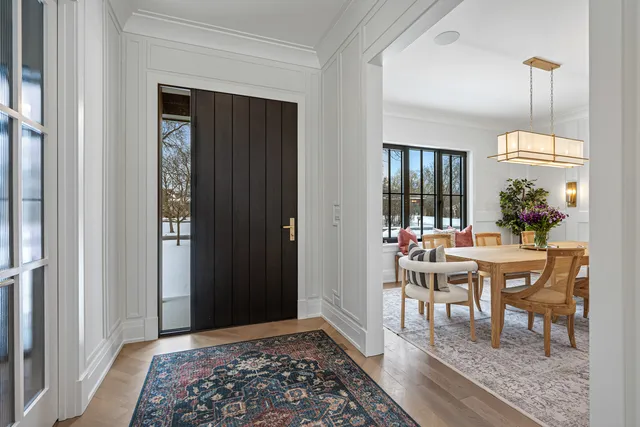 $3,299,900 | 1427 Kenilworth Lane, Glenview, IL 60025