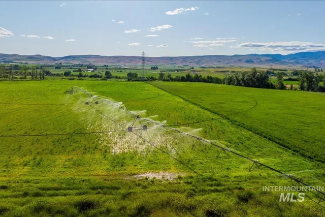 $1,300,000 | Tbd Bonner Road, Midvale, ID 83645