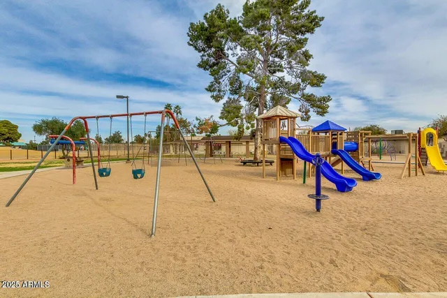 $414,999 | 12243 South Chippewa Drive, Phoenix, AZ 85044