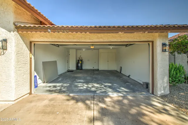 $414,999 | 12243 South Chippewa Drive, Phoenix, AZ 85044