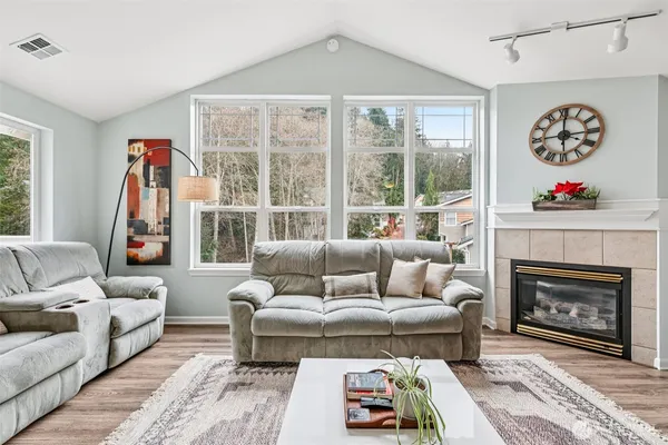 $525,000 | 2729 Cody Circle, Unit 202, Bellingham, WA 98225