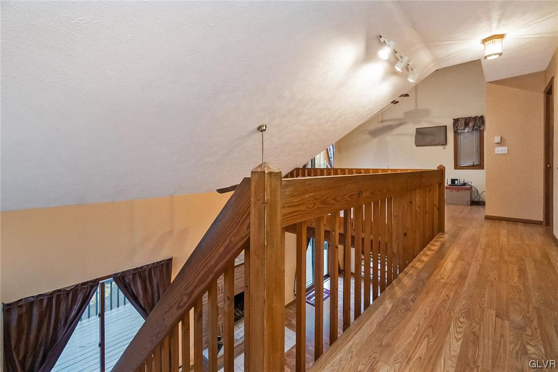 5611 Decker Road Bushkill, PA 18324 - Photo 20 of 49