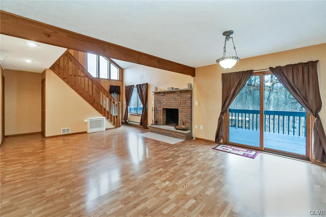 5611 Decker Road Bushkill, PA 18324 - Photo 3 of 49 DR/LR