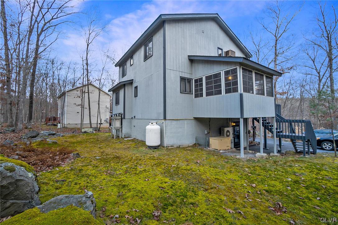 5611 Decker Road Bushkill, PA 18324 - Photo 45 of 49