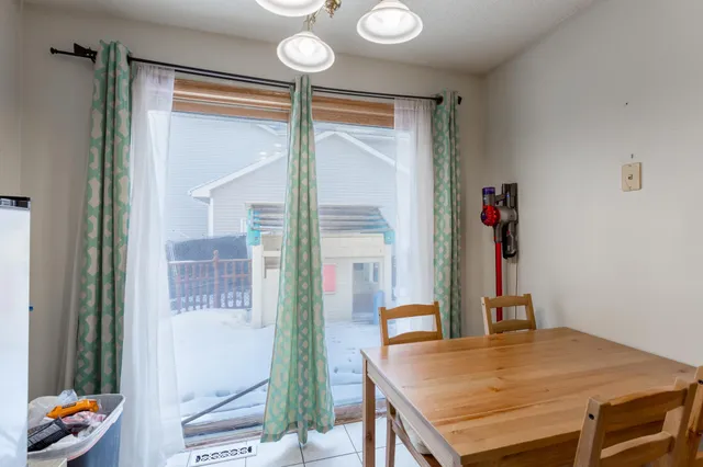 $360,000 | 5537 Golfview Avenue North, Oakdale, MN 55128