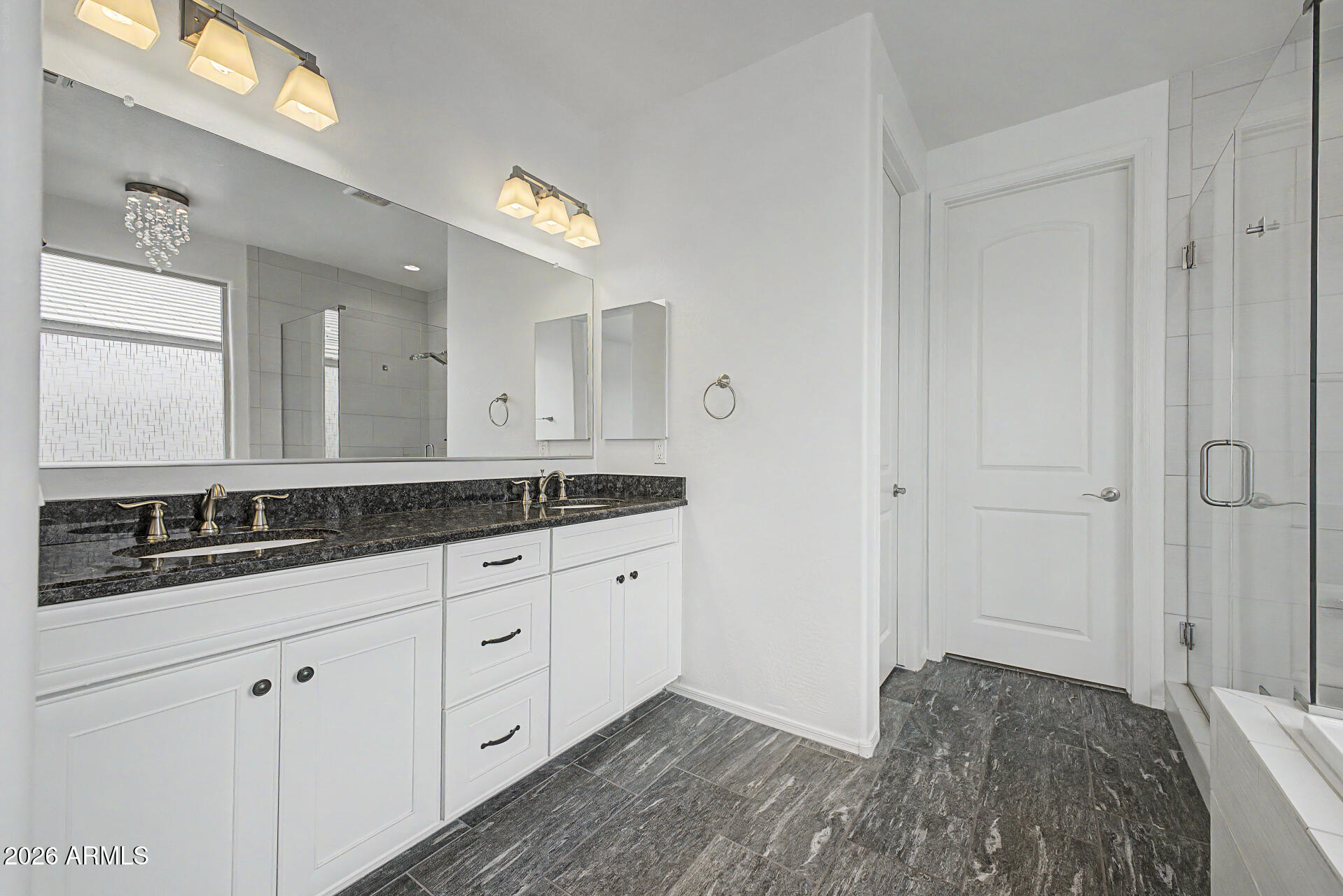 8010 West Atlantis Way Phoenix, AZ 85043 - Photo 26 of 41