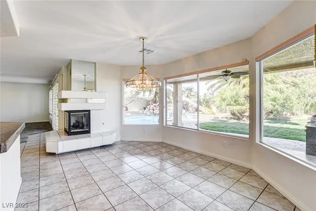 $815,000 | 902 Cripple Creek Court, Henderson, NV 89014