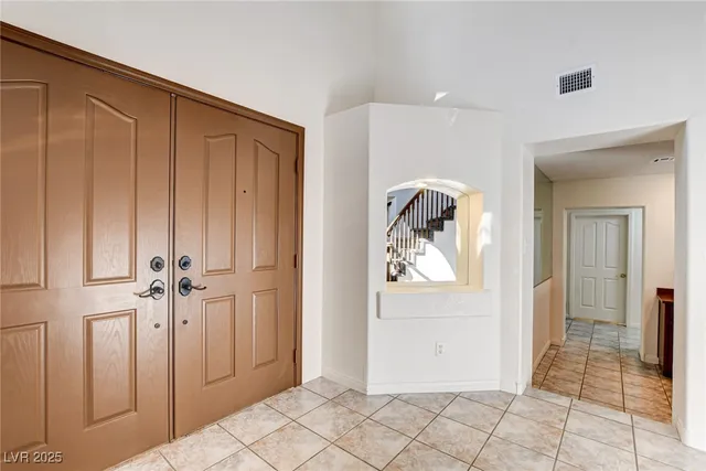 $815,000 | 902 Cripple Creek Court, Henderson, NV 89014