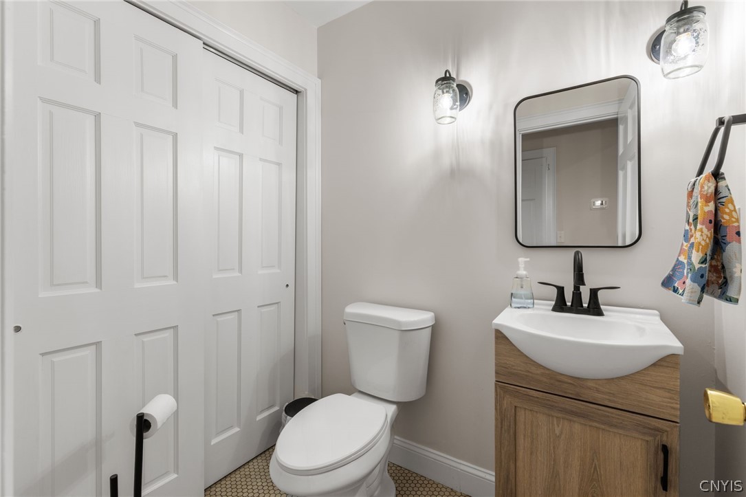 2971 Amber Road Marcellus, NY 13110 - Photo 17 of 50 First floor half bath