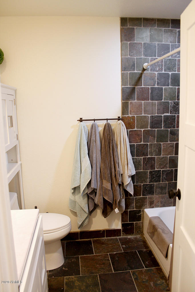 3511 East Baseline Road, Unit 1257 Phoenix, AZ 85042 - Photo 18 of 25 Upstairs Full Bath