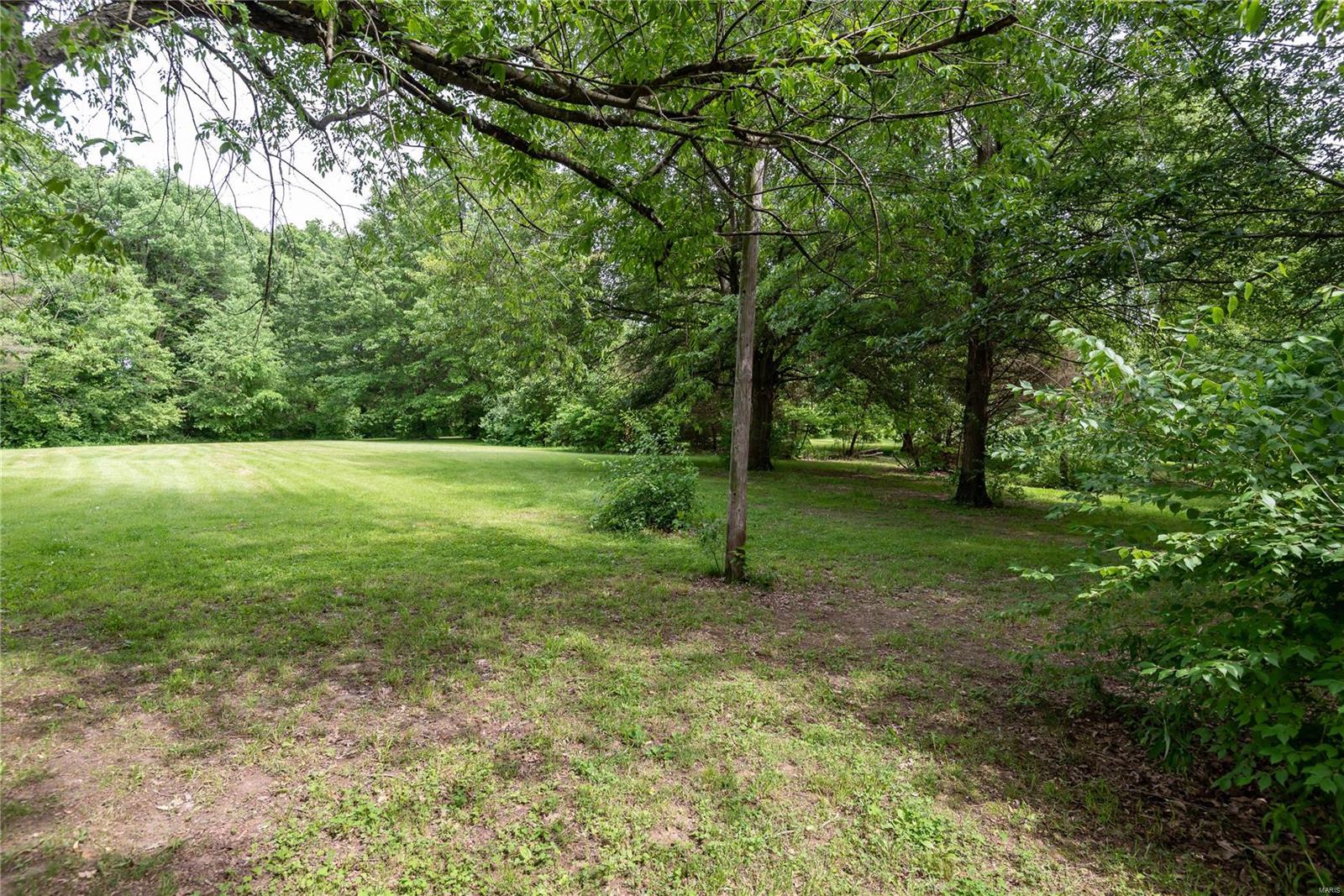 360 Troy Ofallon Road Troy, IL 62294 - Photo 26 of 27