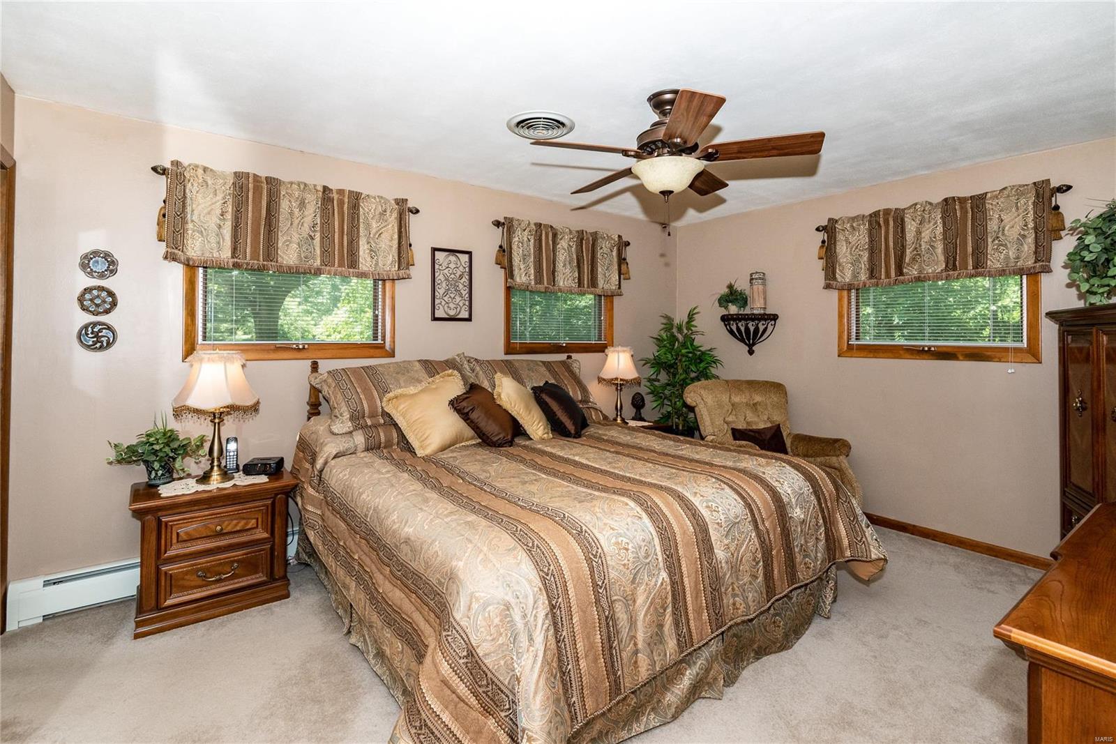 360 Troy Ofallon Road Troy, IL 62294 - Photo 8 of 27