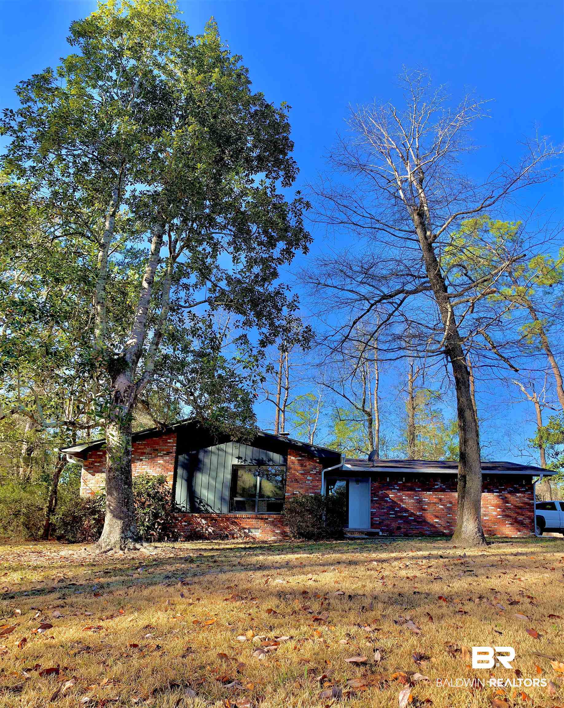1507 Glen Road Brewton, AL 36426 - Photo 3 of 28