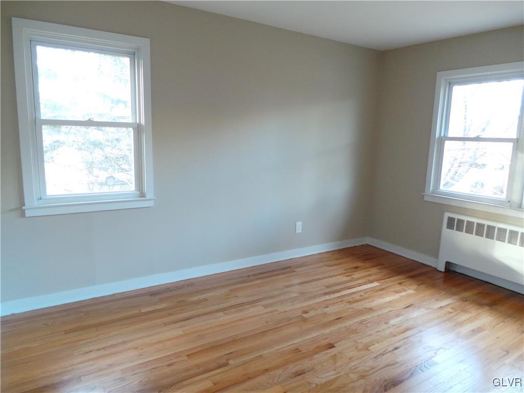 3075 Westminster Road Bethlehem, PA 18017 - Photo 17 of 24 Gallery Image 17