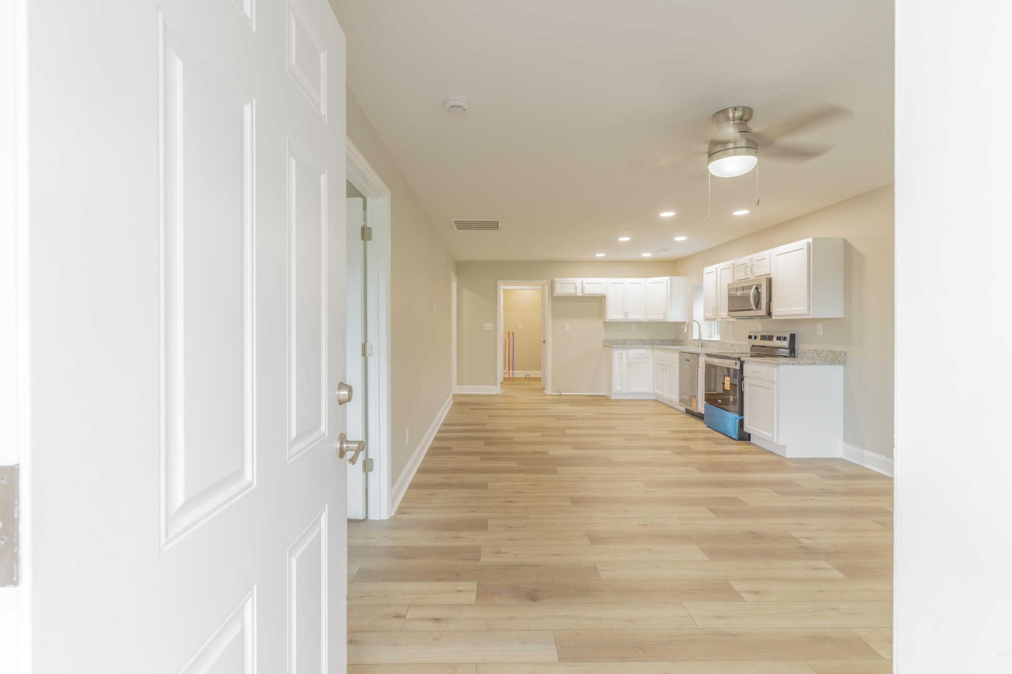278 West Michigan Avenue Whitwell, TN 37397 - Photo 2 of 33
