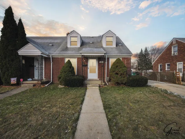 $1,350 | 23007 Brittany Avenue, Eastpointe, MI 48021
