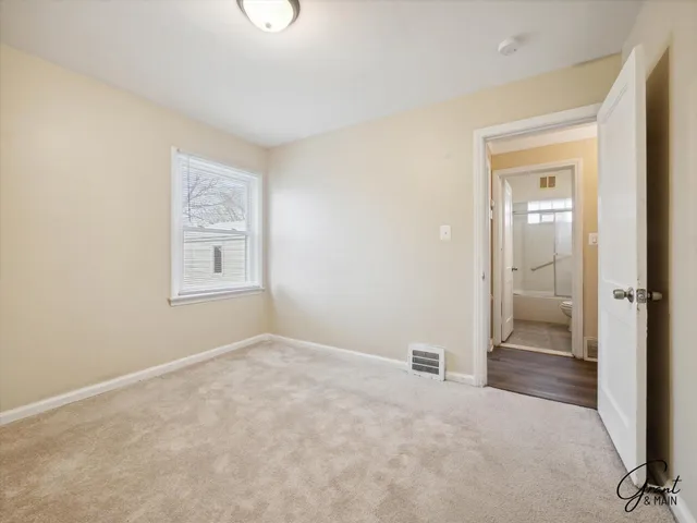 $1,350 | 23007 Brittany Avenue, Eastpointe, MI 48021