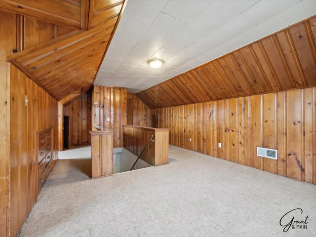 $1,350 | 23007 Brittany Avenue, Eastpointe, MI 48021