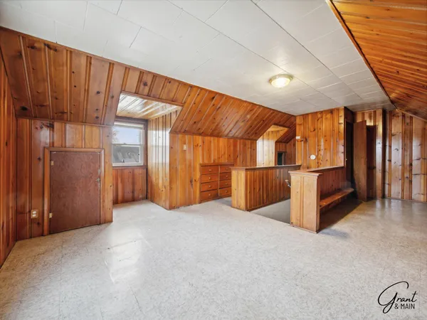 $1,300 | 23007 Brittany Avenue, Eastpointe, MI 48021