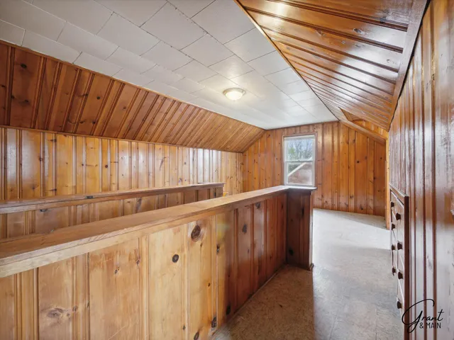 $1,350 | 23007 Brittany Avenue, Eastpointe, MI 48021