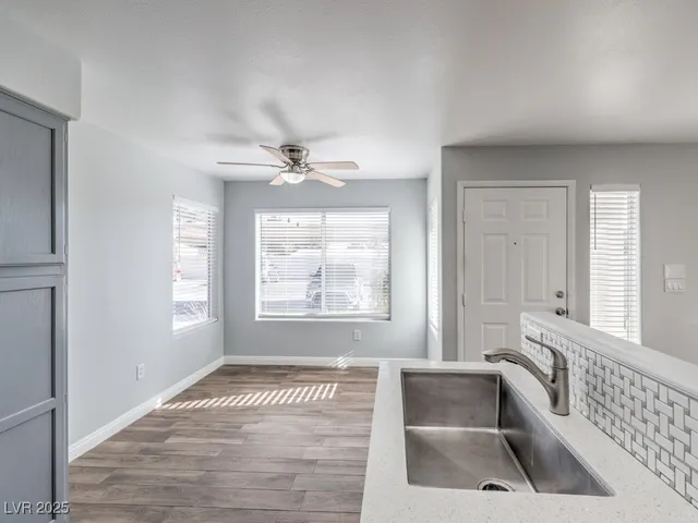 $1,600 | 3425 East Russell Road, Unit 141, Las Vegas, NV 89120