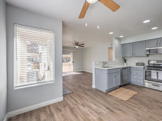 $1,600 | 3425 East Russell Road, Unit 141, Las Vegas, NV 89120