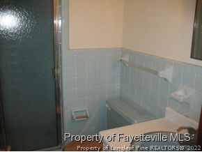 5322 Lakeview Road Hope Mills, NC 28348 - Photo 10 of 23 a view of bathroom