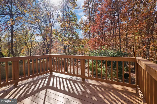 $3,875 | 8601 Raglan Road, Vienna, VA 22182