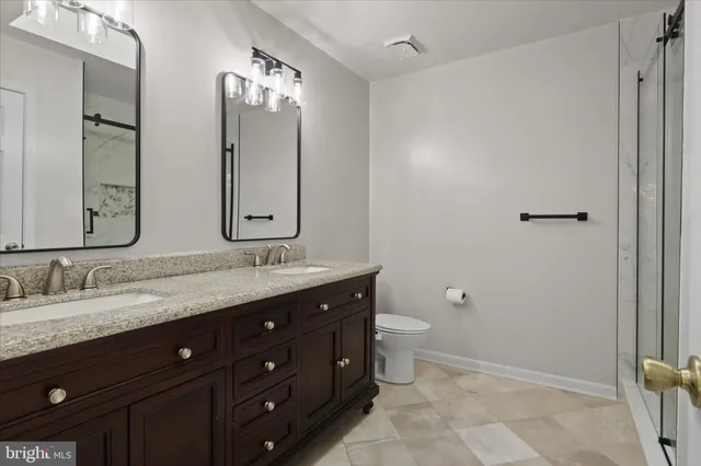 $3,875 | 8601 Raglan Road, Vienna, VA 22182