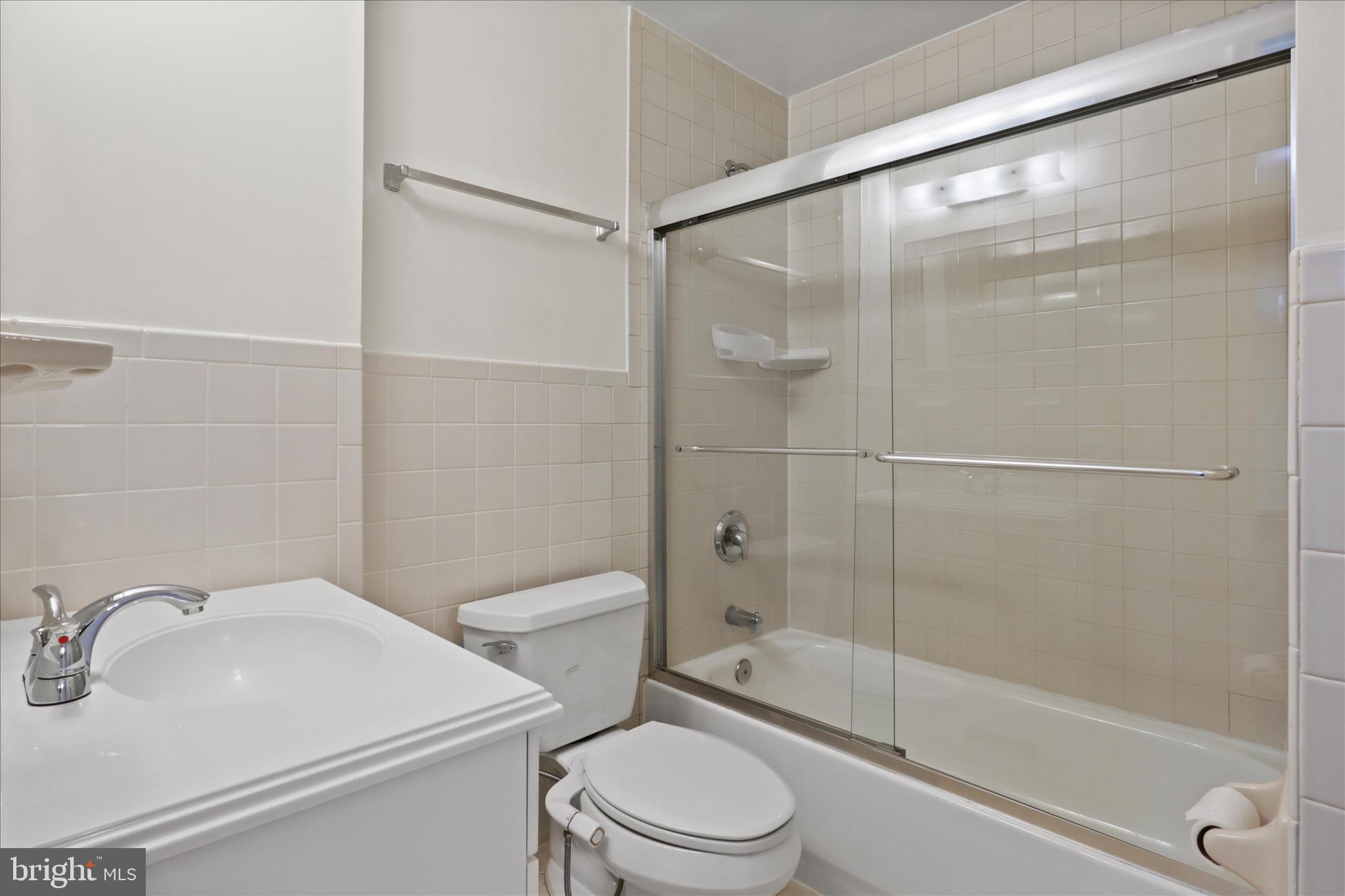 8601 Raglan Road Vienna, VA 22182 - Photo 21 of 47 Basement full bath