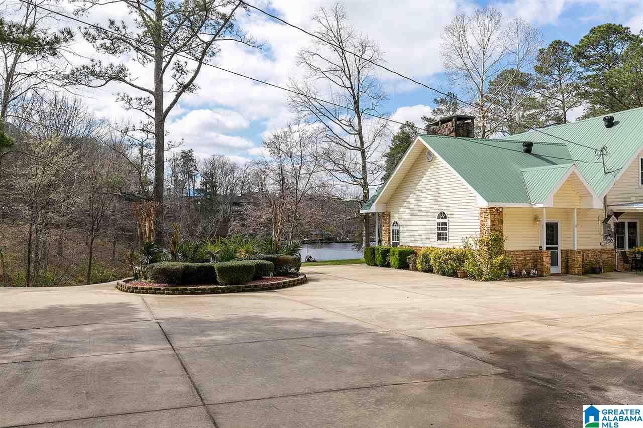 401 Lakeshore Loop Oneonta, AL 35121 - Photo 36 of 46