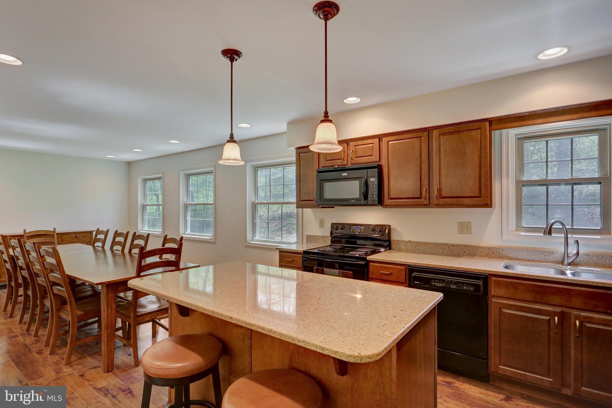 490 Peak View Road York Springs, PA 17372 - Photo 3 of 25 Gallery Image 3
