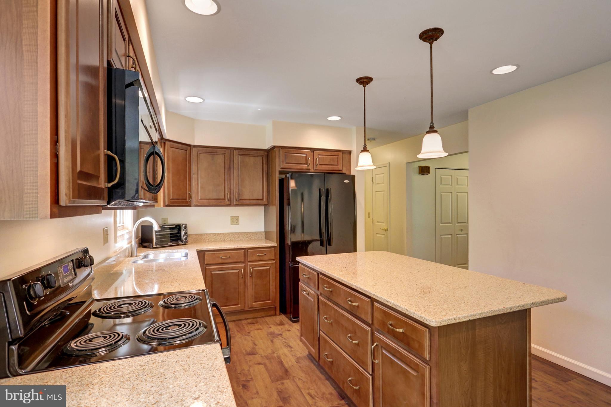 490 Peak View Road York Springs, PA 17372 - Photo 4 of 25 Gallery Image 4