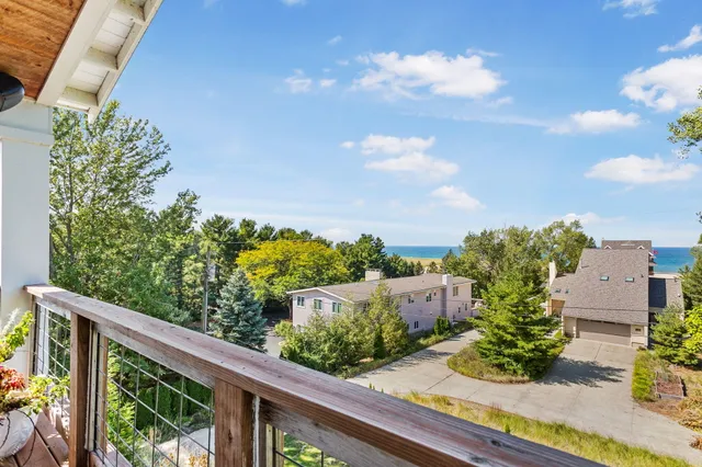 $3,200,000 | 374 Ridgeway Street, St. Joseph, MI 49085