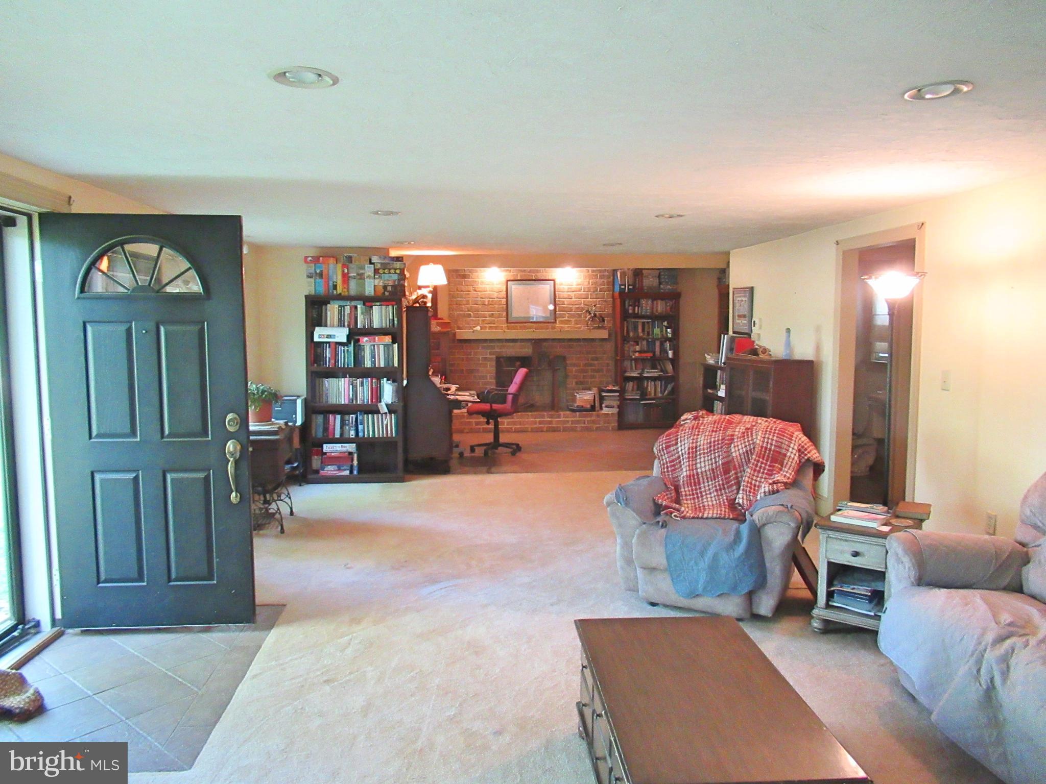 595 Taneytown Road Gettysburg, PA 17325 - Photo 12 of 24 Gallery Image 12