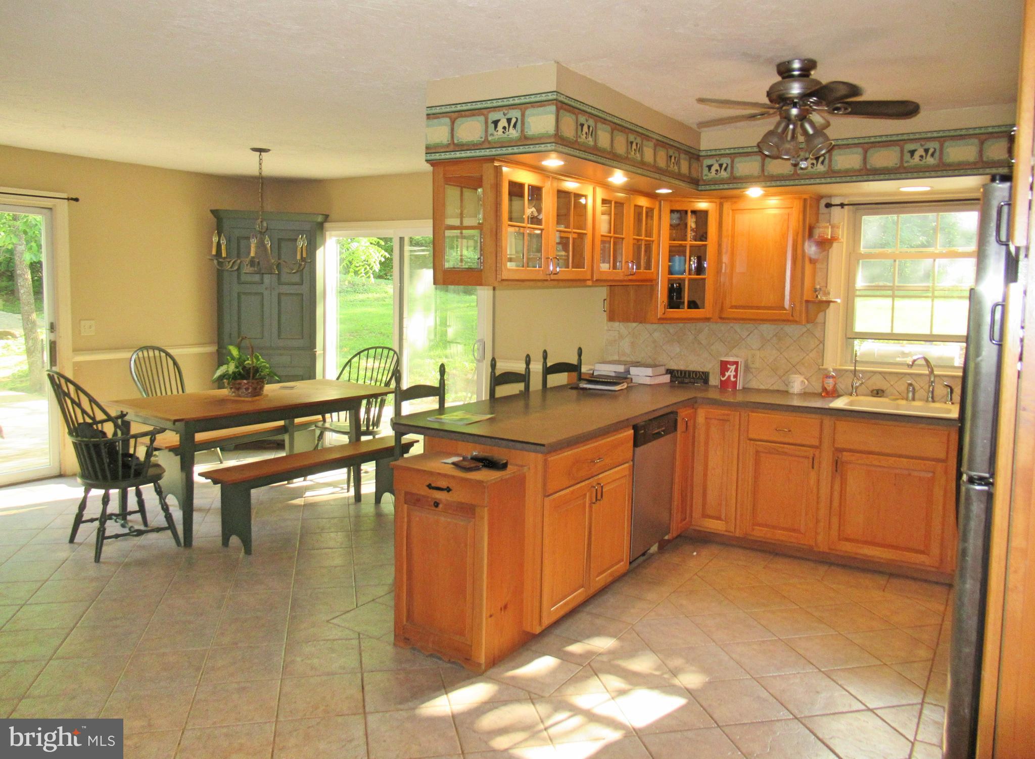 595 Taneytown Road Gettysburg, PA 17325 - Photo 8 of 24 Gallery Image 8