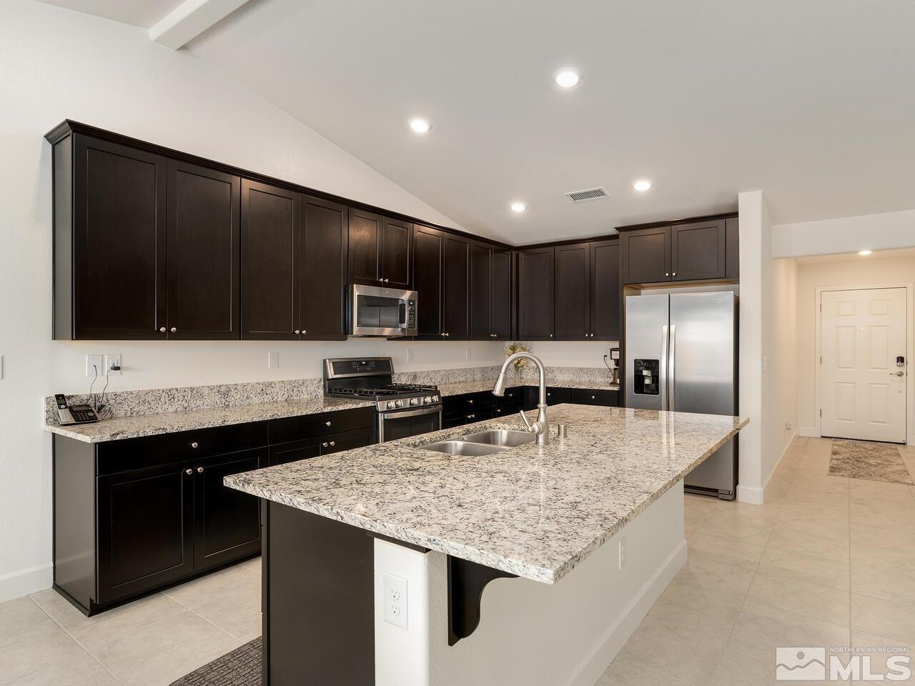7370 Souverain Lane Reno, NV 89506 - Photo 7 of 26 Photo 7