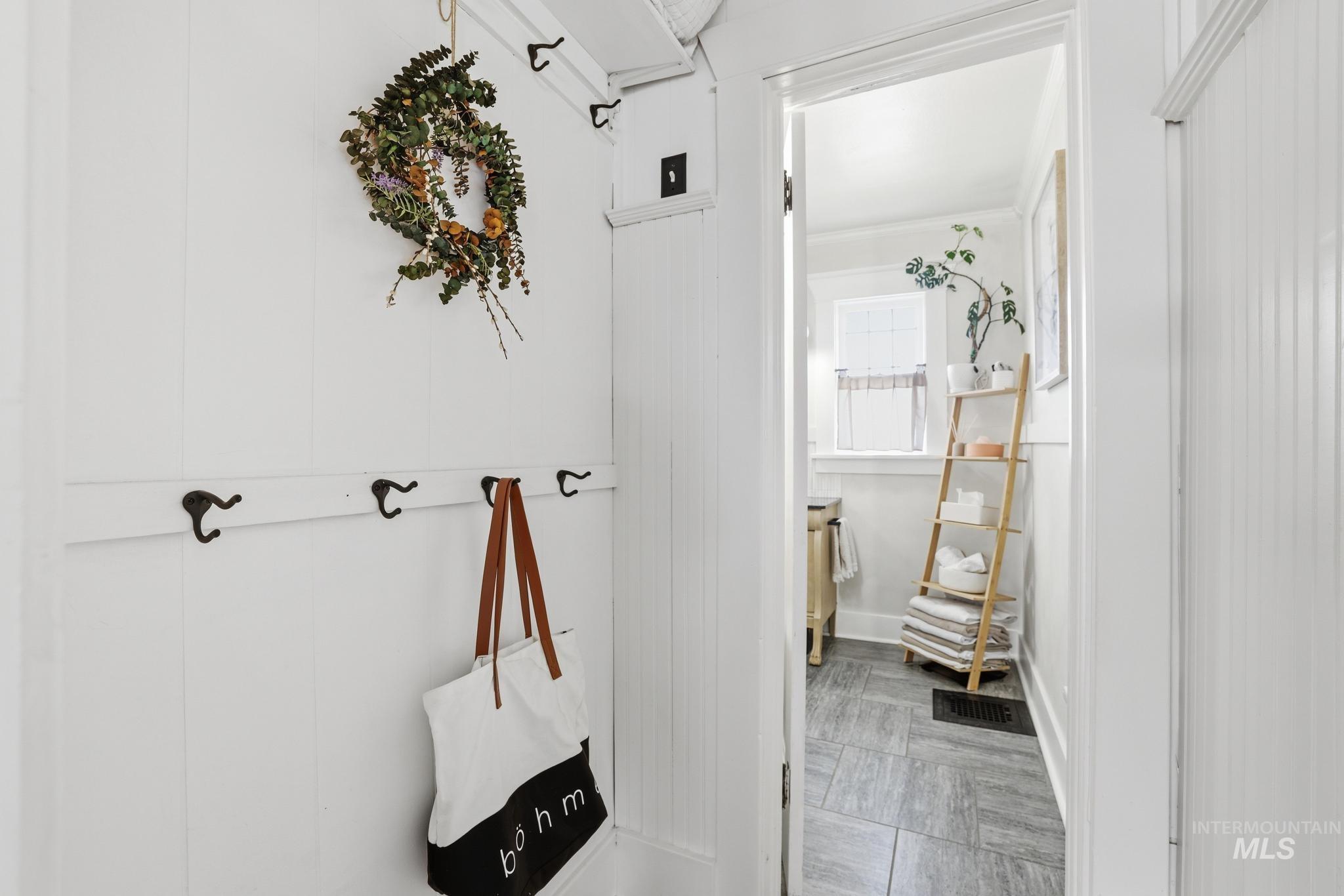 502 6th Street Filer, ID 83328 - Photo 11 of 41 Mudroom featuring ornamental molding