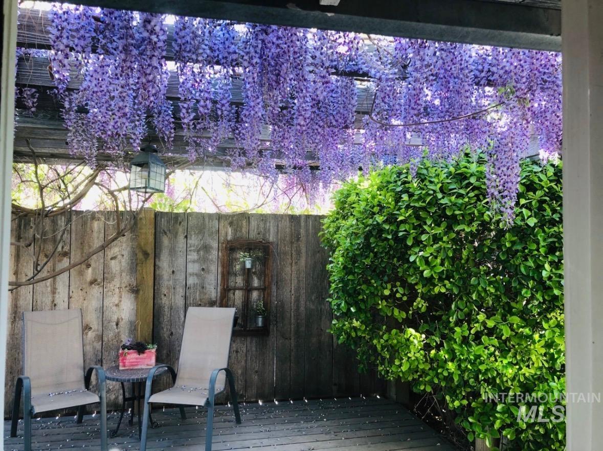 502 6th Street Filer, ID 83328 - Photo 27 of 41 View of wooden terrace