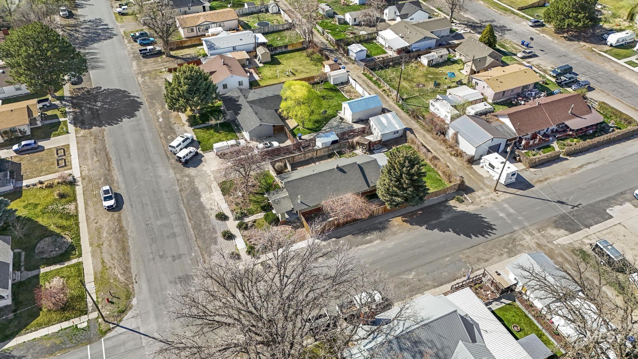 502 6th Street Filer, ID 83328 - Photo 36 of 41 Aerial perspective of suburban area