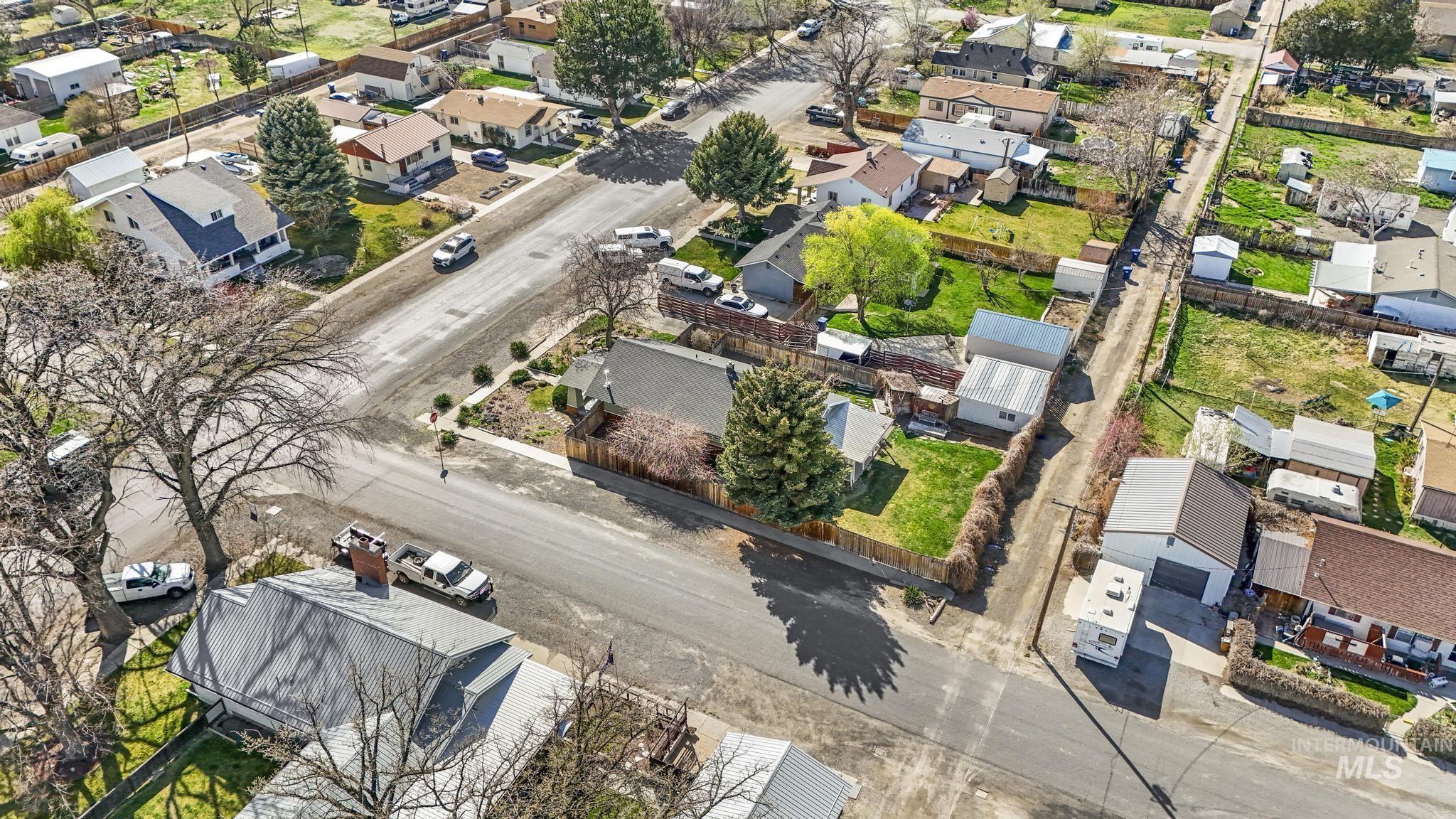 502 6th Street Filer, ID 83328 - Photo 37 of 41 Aerial perspective of suburban area
