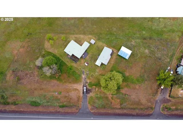 a black and white photo of a