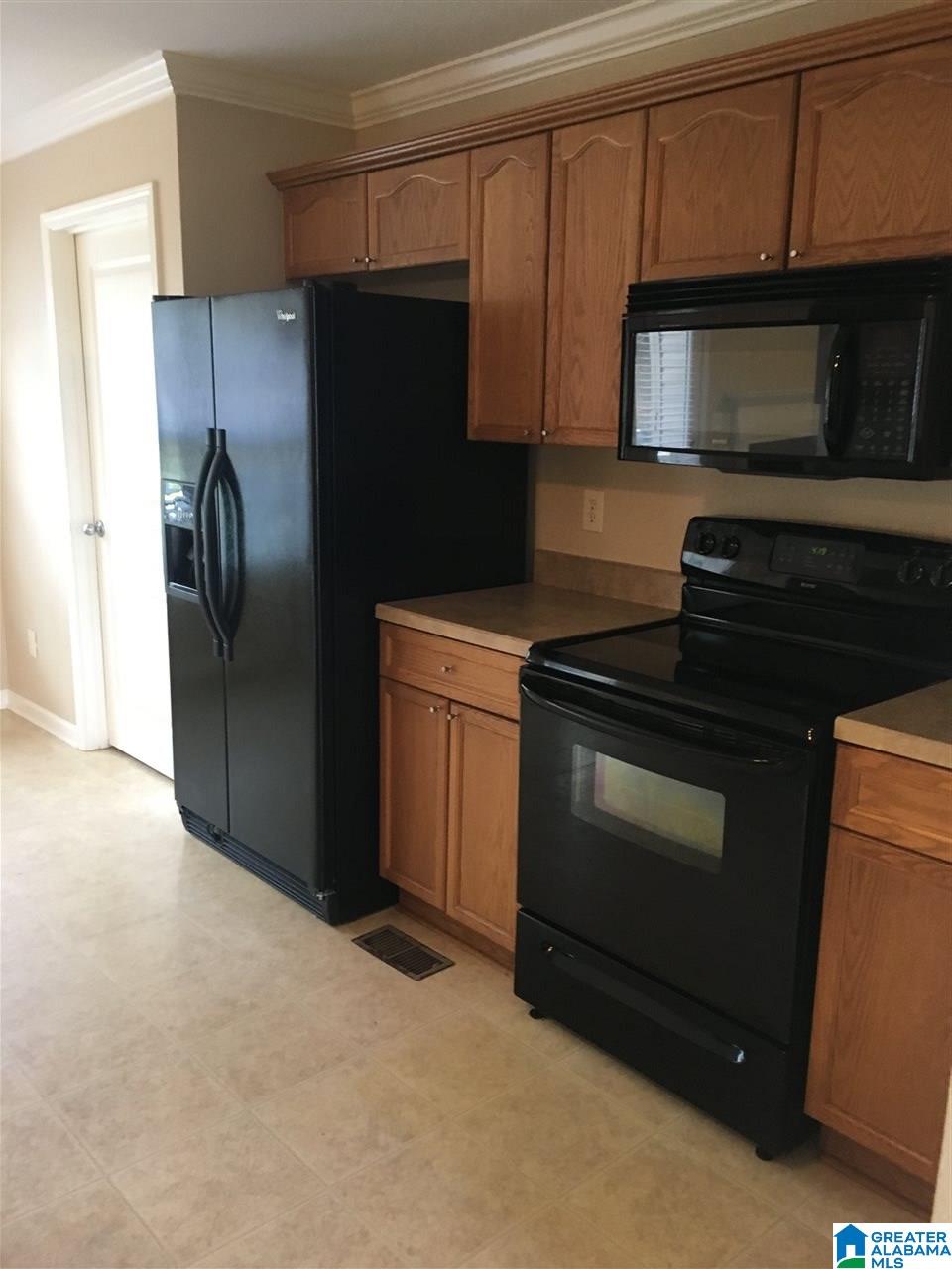 760 Hunters Crossing Road Odenville, AL 35120 - Photo 3 of 25