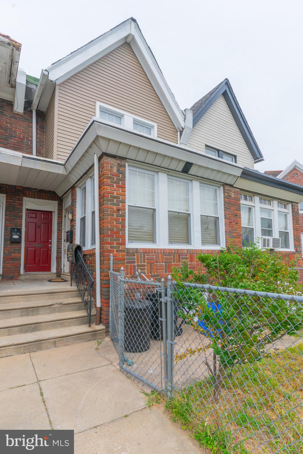 1937 Georgian Road Philadelphia, PA 19138 - Photo 4 of 42 Gallery Image 4