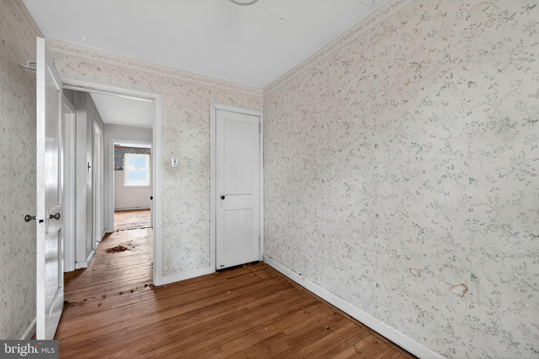 7181 Ruskin Lane Upper Darby, PA 19082 - Photo 23 of 30 wooden floor in a gallery