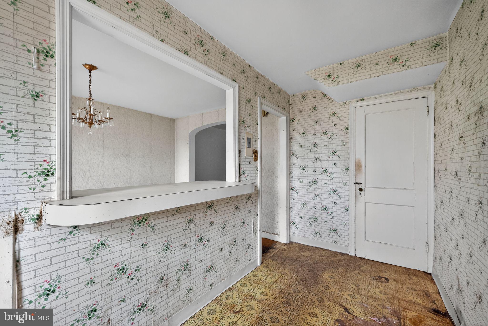 7181 Ruskin Lane Upper Darby, PA 19082 - Photo 9 of 30